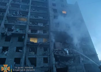 Уночі 1 липня Росія вдарила ракетами по Одещині, є багато жертв, розбір завалів триває (фото, відео)
