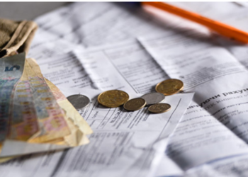 В Україні заборонили примусово стягувати борги за комуналку