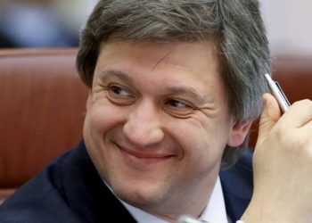 Екссекретар РНБО Данилюк прибув на власне весілля на інвалідному візку (фото)