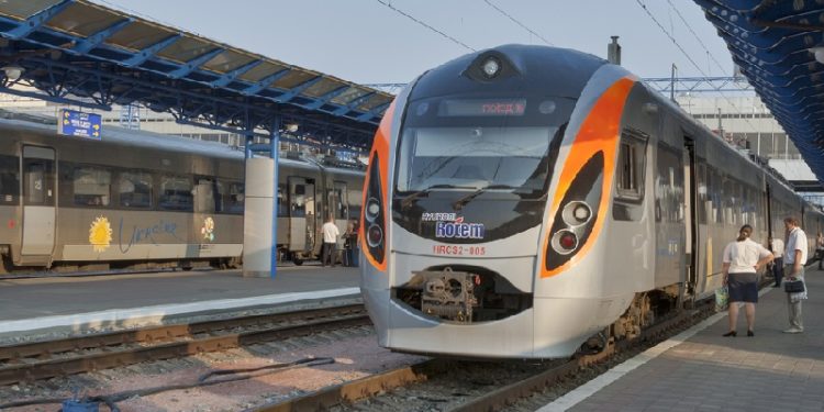 Укрзалізниця призначила Інтерсіті+ сполученням Дарниця – Львів