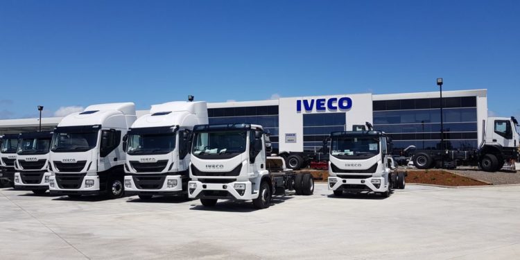 рф залишилася без ванатжівок і автобусів Iveco