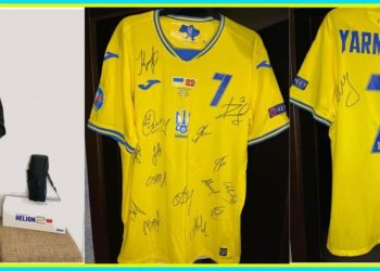 Київський школяр продав раритетну футболку з Євро-2021, щоб купити тепловізор для бійців на передовій