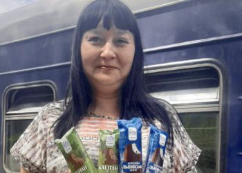 Укрзалізниця почала продавати морозиво у поїздах