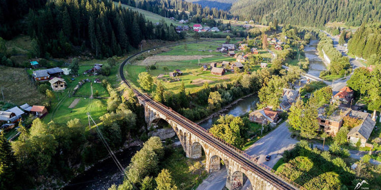 Поїзд Одеса – Яремче курсуватиме до Ворохти з 29 липня