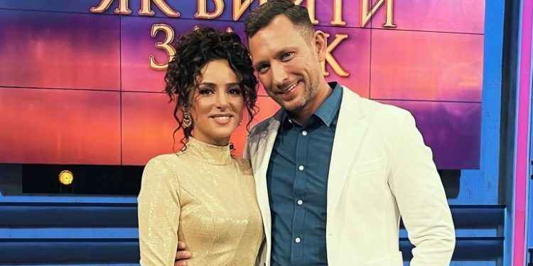 Ексучасник «Холостячки», який боровся за серце Злати Огнєвич, оголосив про заручини зі своїм бойфрендом