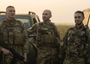 Залужний наказав учасникам гурту “Антитіла” залишити передову