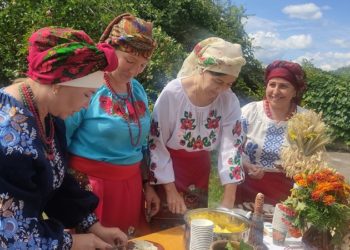 У музеї поблизу Житомира приготували космічний борщ (фото, відео)