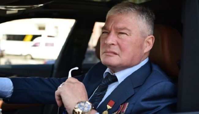 Відомий проросійською політикою екснардеп Червоненко “об’явився” в Києві у формі ЗСУ