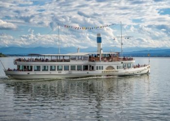 Між Білгородом-Дністровським та Овідіополем запустили пасажирський катер