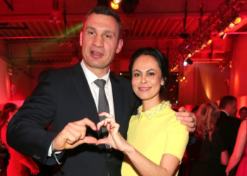 Кличко розлучається з дружиною після 26 років шлюбу