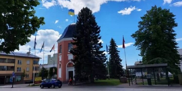 У фінському місті на кордоні з рф щодня лунатиме гімн України й підніматимуть український прапор