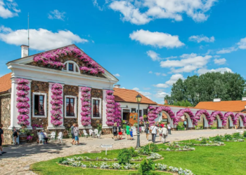 Один із найпопулярніших туристичних об’єктів у Литві запровадив заборону на вхід росіянам