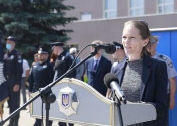 Співробітниця посольства США в Україні загинула у ДТП на батьківщині