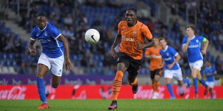 Матір іноземного легіонера “Шахтаря” просить сина залишитись в Україні