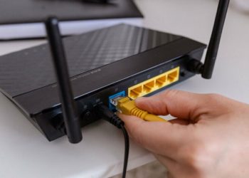 Мінцифри обіцяє забезпечити Wi-Fi в укриттях шкіл та дитсадочків