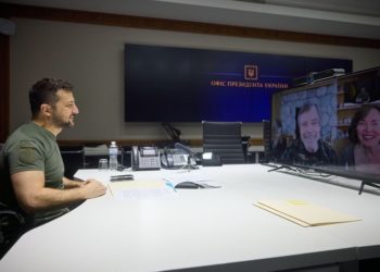 Виконавець ролі Люка Скайвокера у “Зоряних війнах” збиратиме гроші на “Армію дронів” для України (фото)