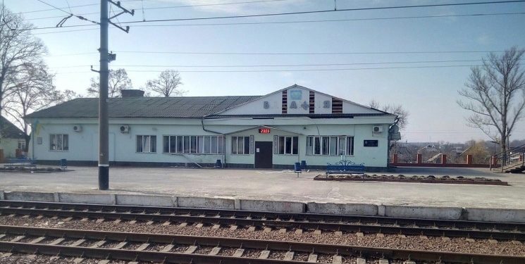 Попит зріс: Укрзалізниця запускає додатковий поїзд до деокупованої Балаклії