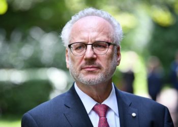 Президент Латвії запропонував надати місцевій православній церкві незалежність від московського патріархату