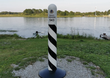 38-річний росіянин переплив на SUP-борді до Естонії, втікаючи від мобілізації