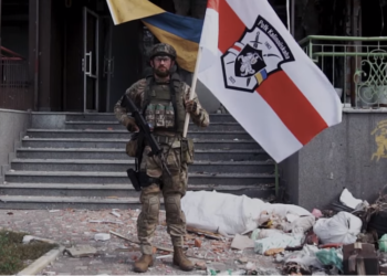 Український гурт “Тінь Сонця” переспівав “Меч Арея” білоруською і присвятив пісню полку Калиновського (відео)