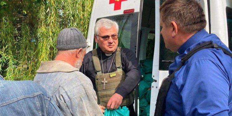 Посланець Папи Римського потрапив під обстріл окупантів на Запоріжжі