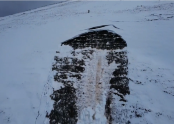 Такого ще не було: у вересні в українських Карпатах зійшла снігова лавина (відео)