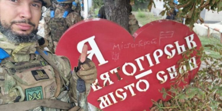 Про деокупацію Святогірська відзвітував відомий на весь світ боєць Нацгвардії Віталій Марків (фото, відео)