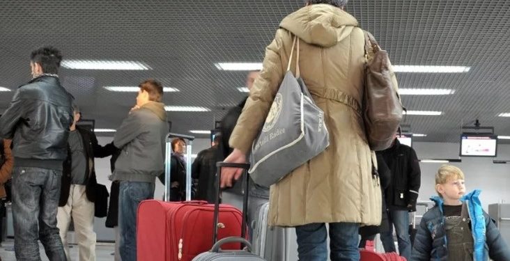 Росіяни масово шукають в Google, як виїхати за кордон