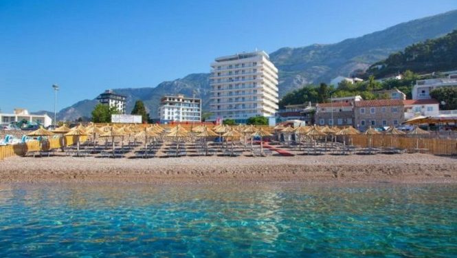 Чорногорія запускає програму, за якою українців безкоштовного поселять у готелях до весни