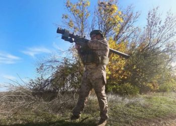 “Будь як Ярослав”: боєць бригади імені Пилипа Орлика збив чотири крилаті ракети з ПЗРК “Ігла”