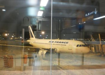 Співробітники ФСБ РФ та ПВК Вагнера попросили притулку у Франції та дають свідчення