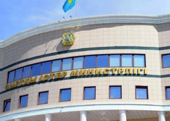 Казахстан відмовився висилати посла України на вимогу Росії