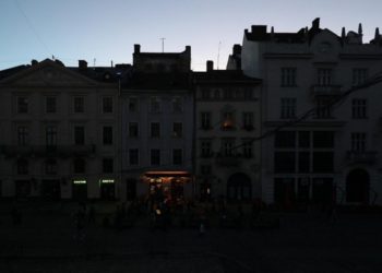 У Рівному спробують підключити багатоповерхівки до генераторів