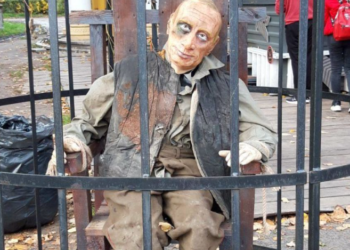 У Києві під час підготовки до Гелловіну здійснили мрію мільйонів українців (фото, відео)