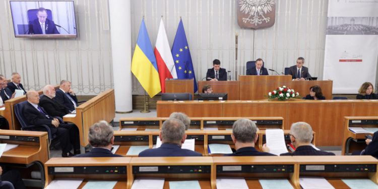 Сенат Польщі визнав режим Путіна терористичним