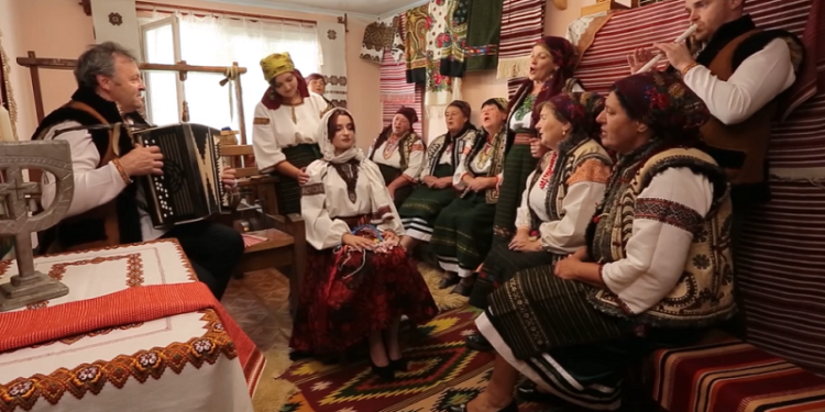Унікальні весільні традиції Прикарпаття можуть внести до нематеріальної спадщини України (відео)