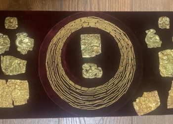 Суд арештував колекційні автівки та скіфське золото Богуслаєва (фото)