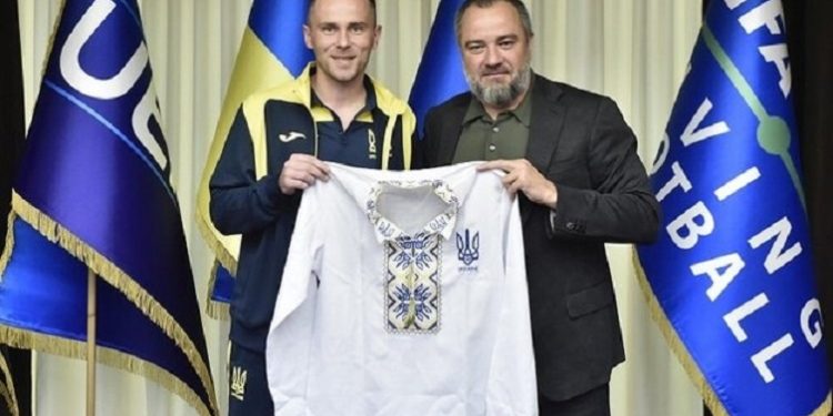 Футбольний арбітр з Маріуполя проведе перший матч після визволення з російського полону