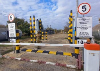 Пункти пропуску на кордонах України із трьома країнами не працюють, бо нема електрики