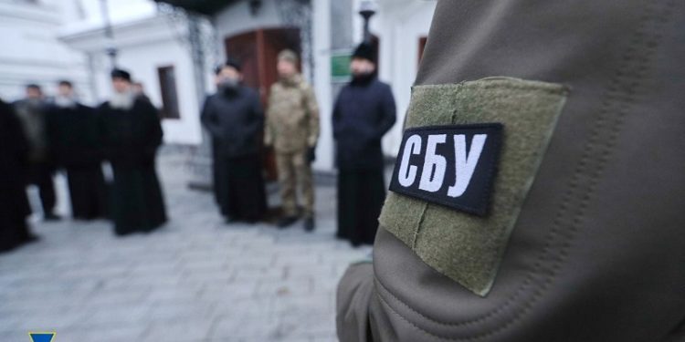 СБУ підтвердила обшуки в Києво-Печерській Лаврі (фото)