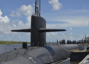 У Середземне море зайшов найбільший у світі підводний носій ядерної зброї (відео)