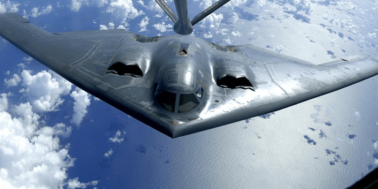 У США презентували стратегічний бомбардувальник “шостого покоління”