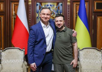 78% поляків вважають Росію загрозою і готові допомагати українцям