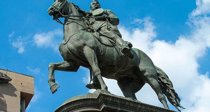 Народний депутат від “Слуги народу” запропонував незвичне використання радянських пам’ятників