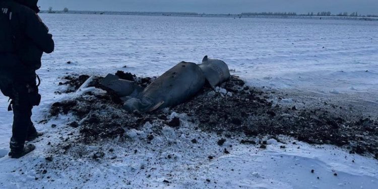 На Київщині виявили уже 7 місць, де впали збиті 5 грудня російські ракети