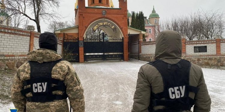 СБУ прийшла з обшуками до УПЦ (МП) ще у трьох областях (фото)