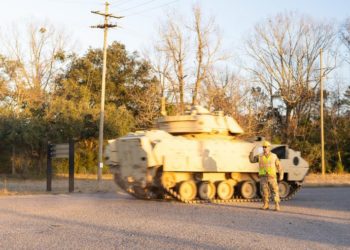 Понад 60 американських БМП Bradley для України вже пливуть до Європи