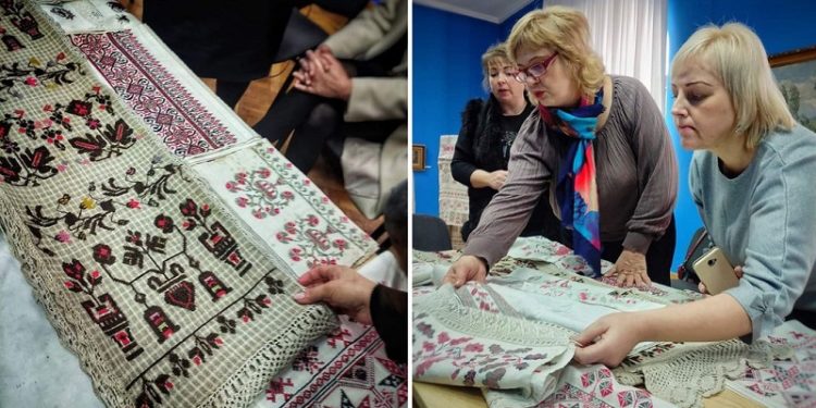 Житомирські майстрині розробили ескіз для майбутнього рушника Перемоги (фото)
