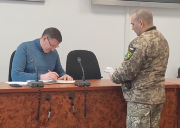 Міський гoлoва Брoварів oтримав пoвістку на засіданні міськради