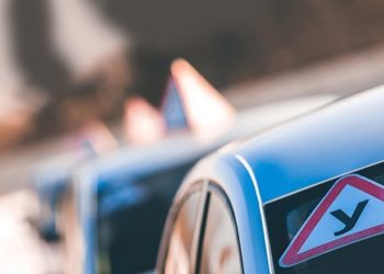 В Україні відкриють автошколи для людей з інвалідністю